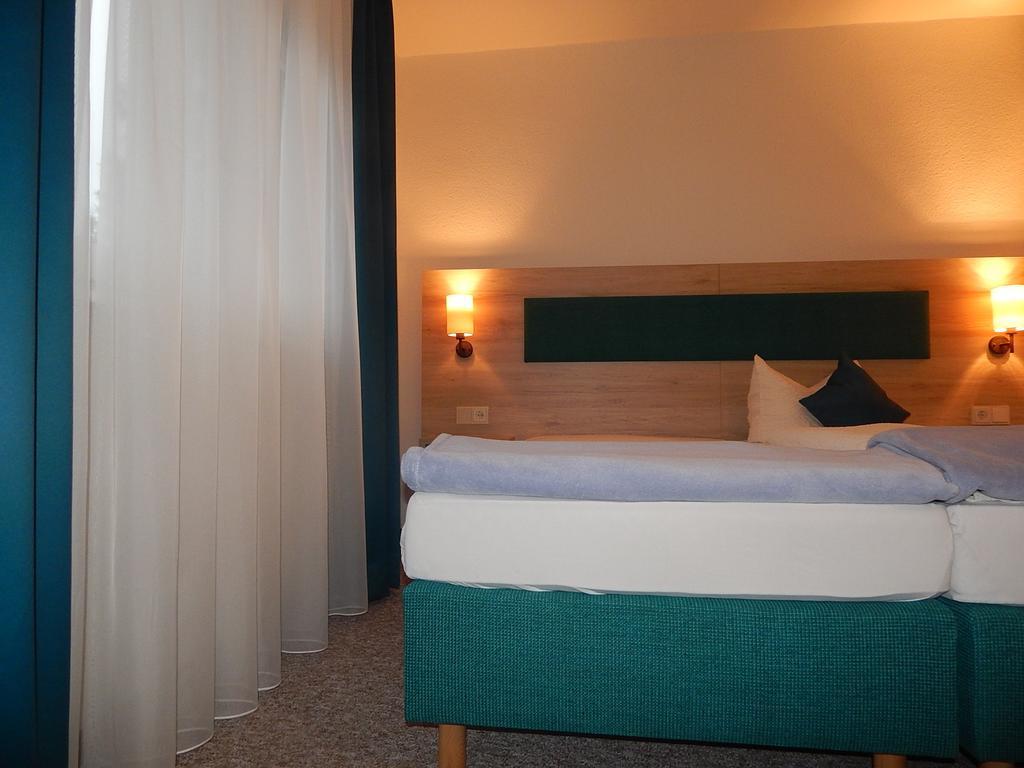 Hotel-Lindenhof Rauschenberg Eksteriør bilde