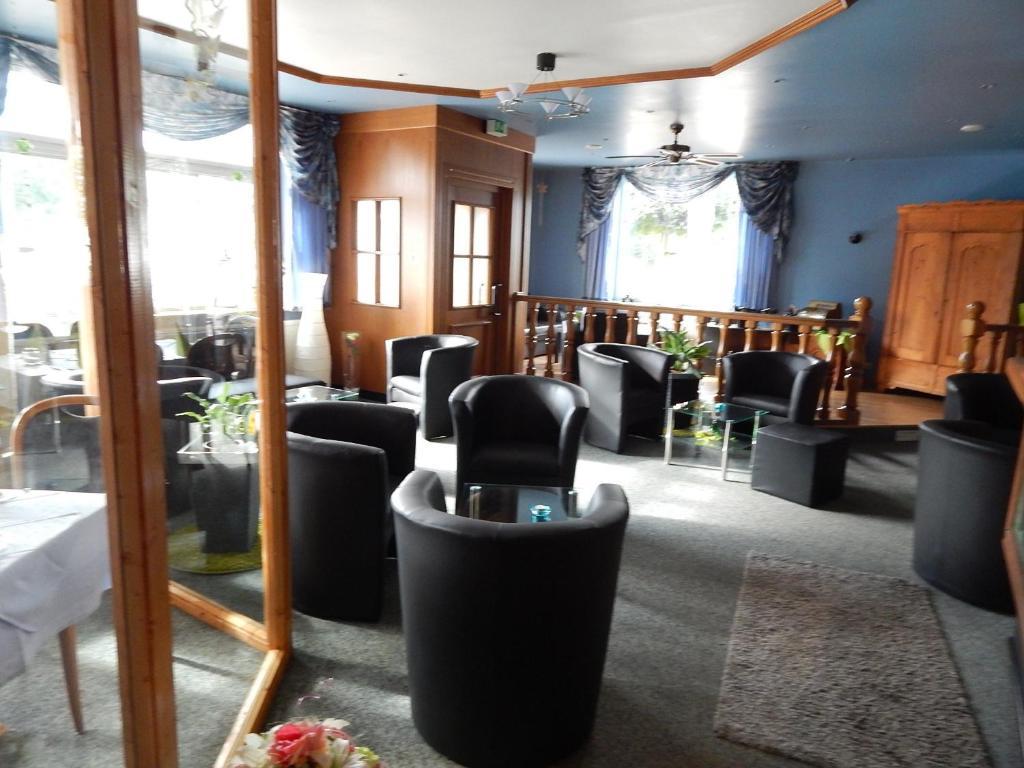 Hotel-Lindenhof Rauschenberg Eksteriør bilde
